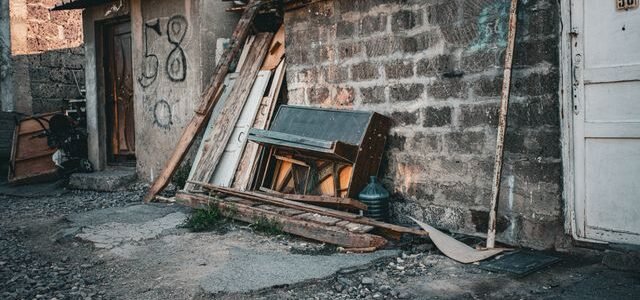 The Forty-Eight-Hour Clear-Out How to Declutter Without Creating a Street Side Disaster