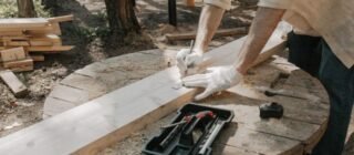 The Case for Hardwood Underfoot: What Dandenong Homeowners Are Getting Right About Outdoor Decking?